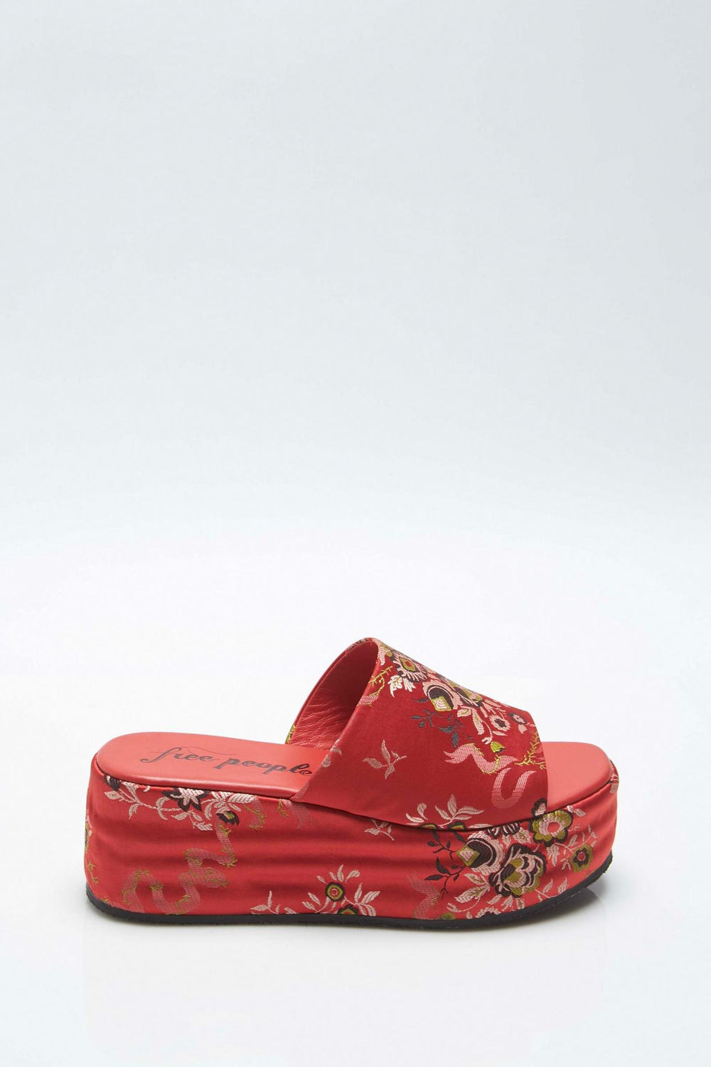 Harbor Brocade Platform