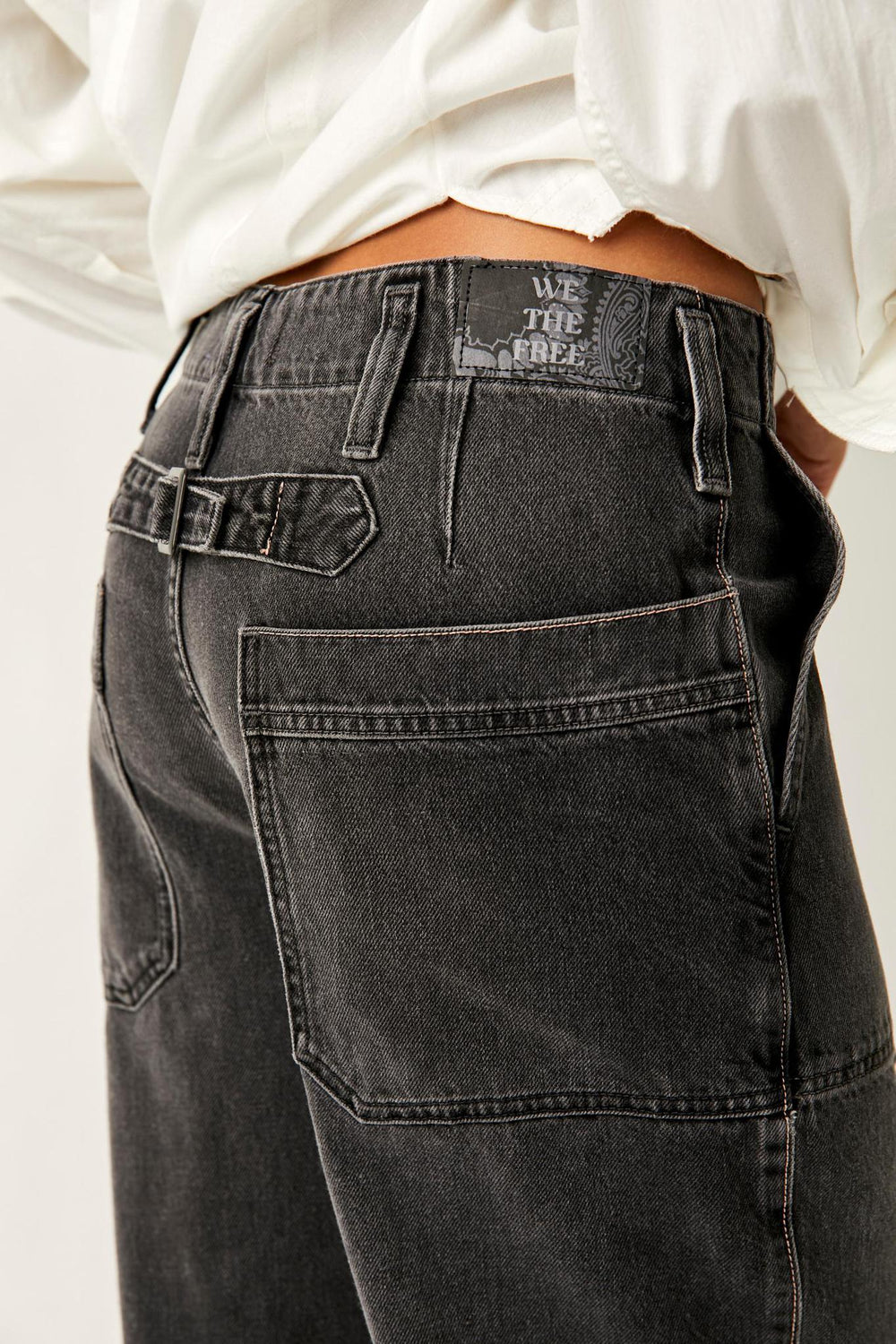 Major Leagues Mid-Rise Cuffed Jeans