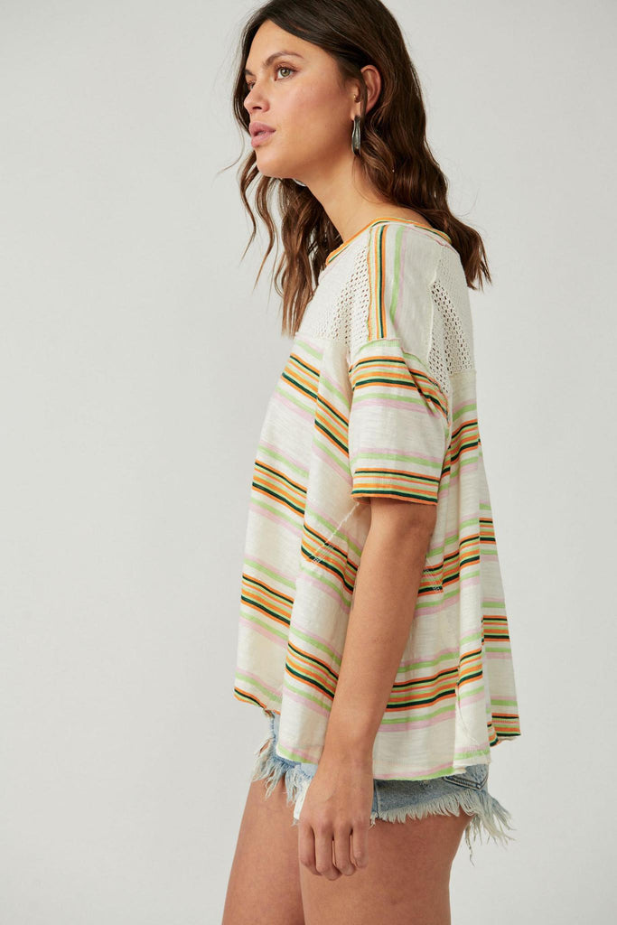 Beach Dreamin Tee *