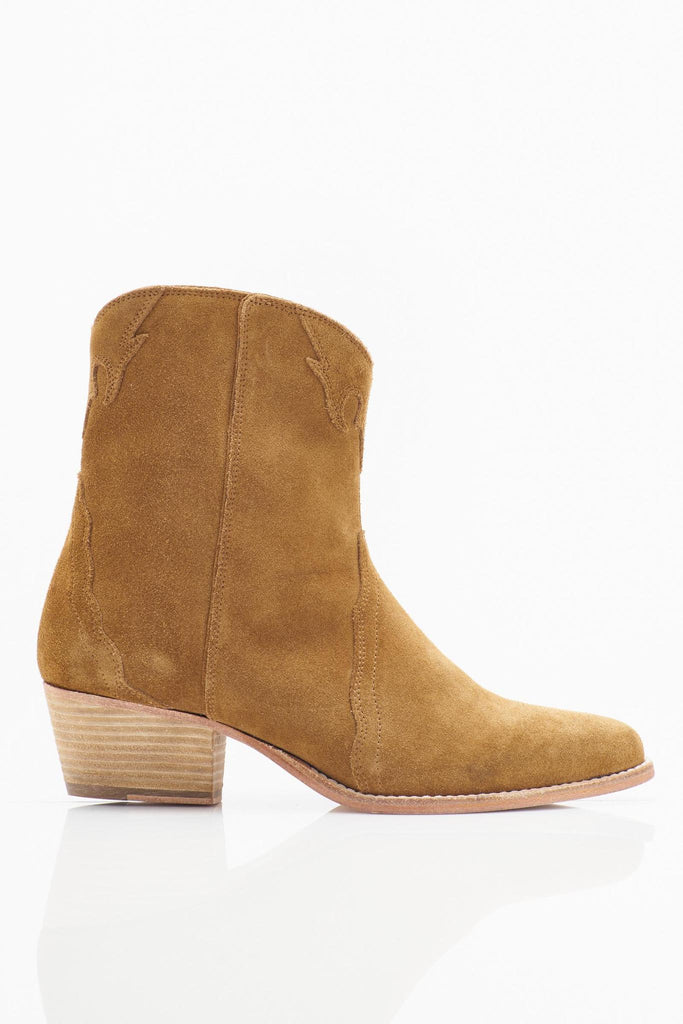 New Frontier Western Boots