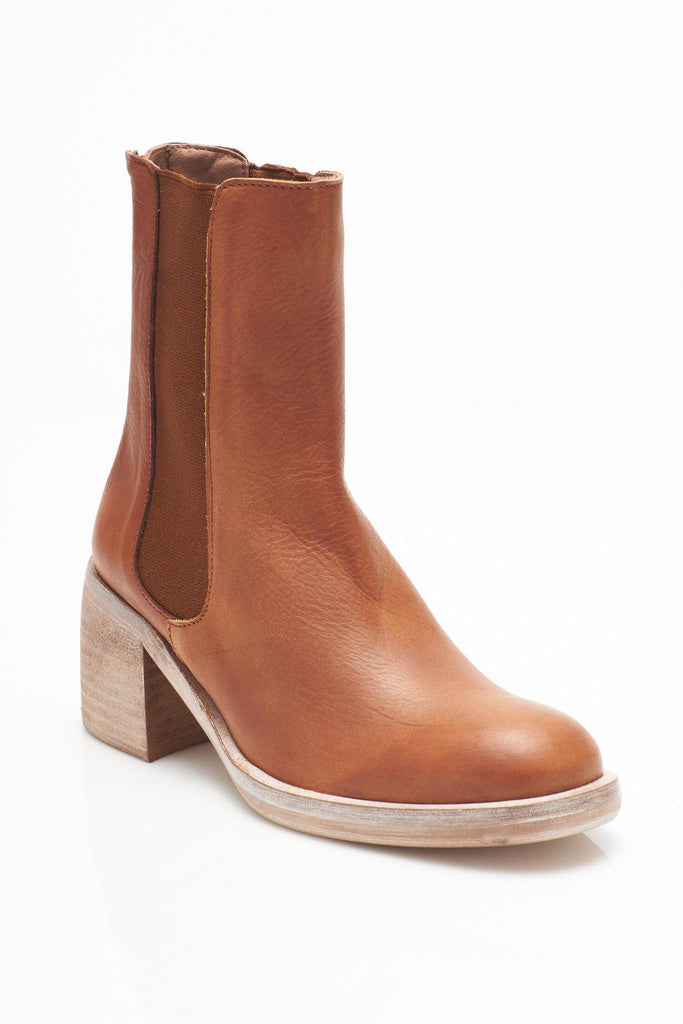 Essential Chelsea Boot