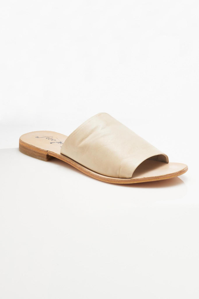 Vicente Slide Sandal