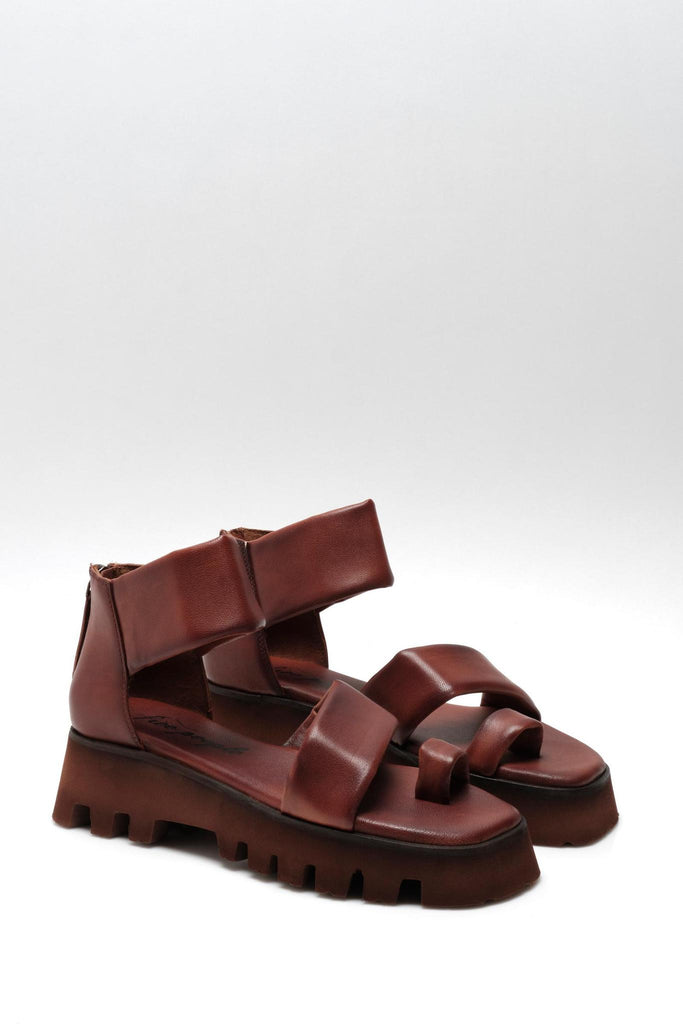 Maddox Lug Sole Sandal