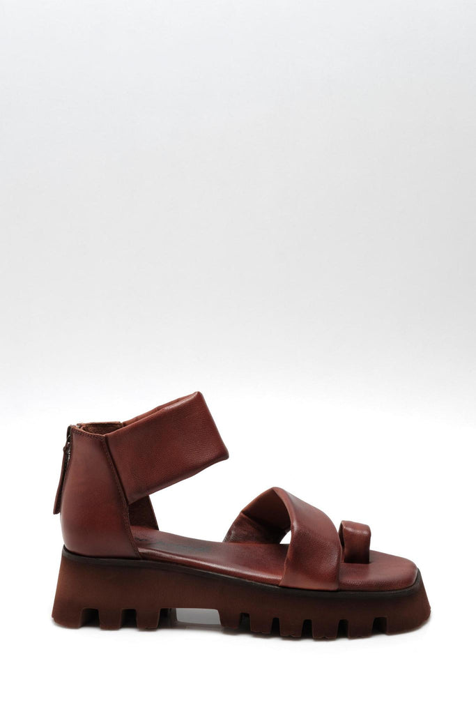 Maddox Lug Sole Sandal