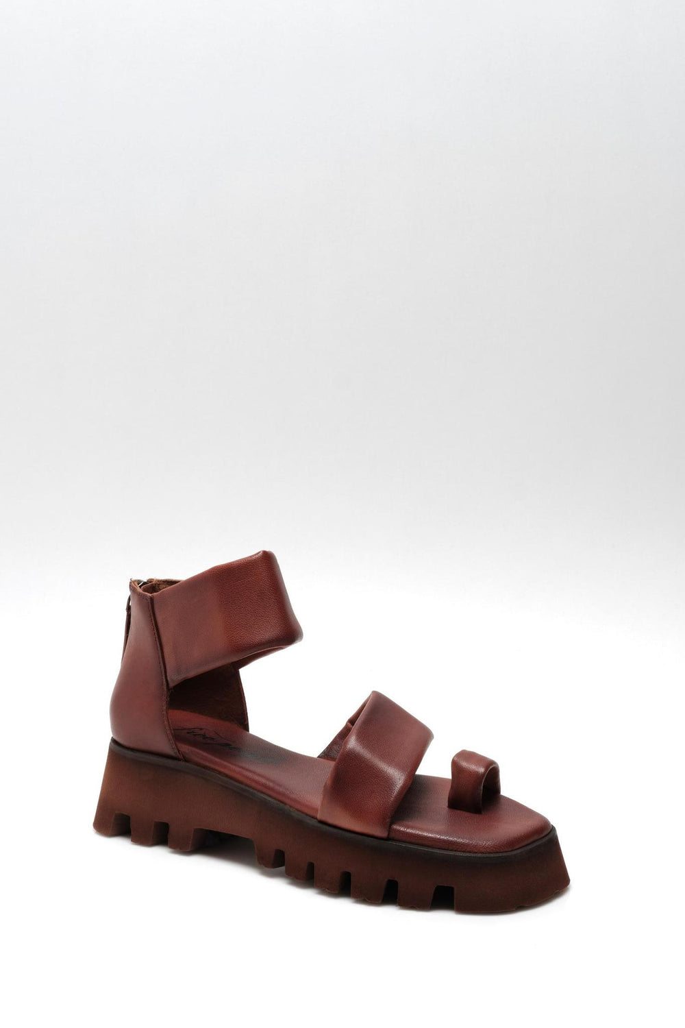 Maddox Lug Sole Sandal