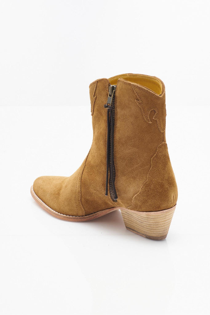 New Frontier Western Boots