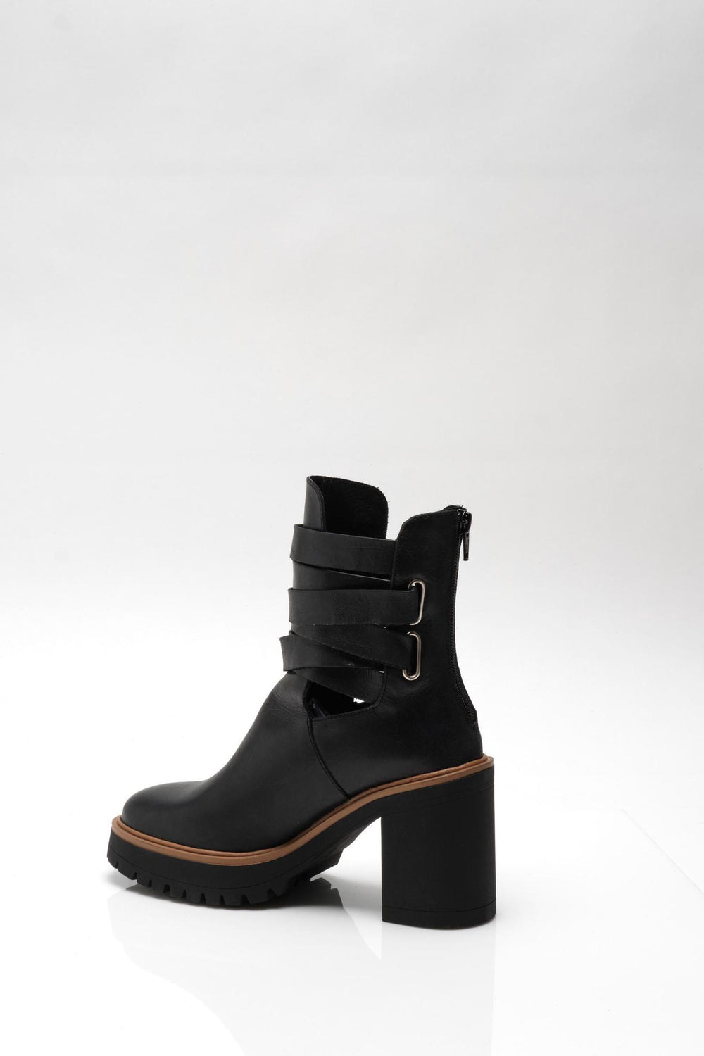 Jesse Cutout Boot