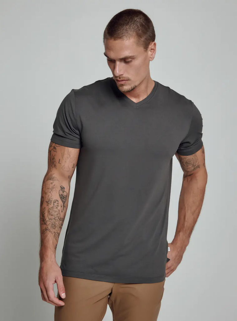 Core V-Neck Tee