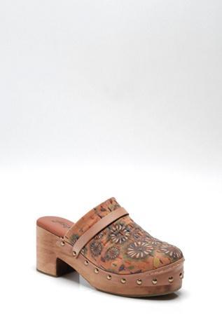 Calabasas Kantha Clog