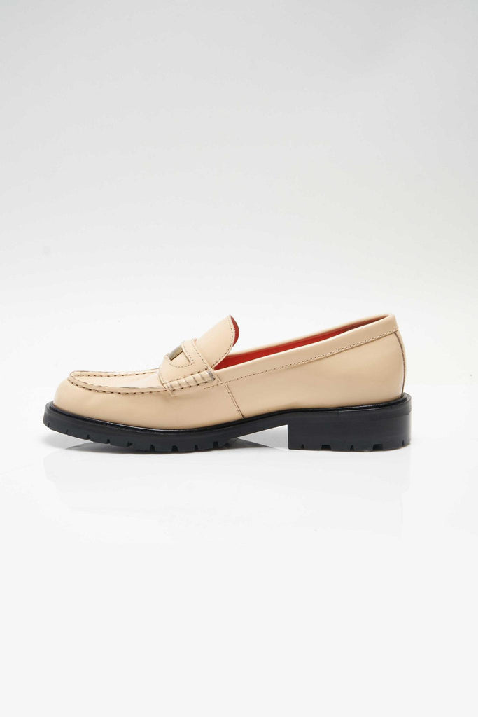 Liv Loafers
