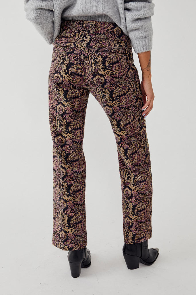 Walker Relaxed Jacquard Pant